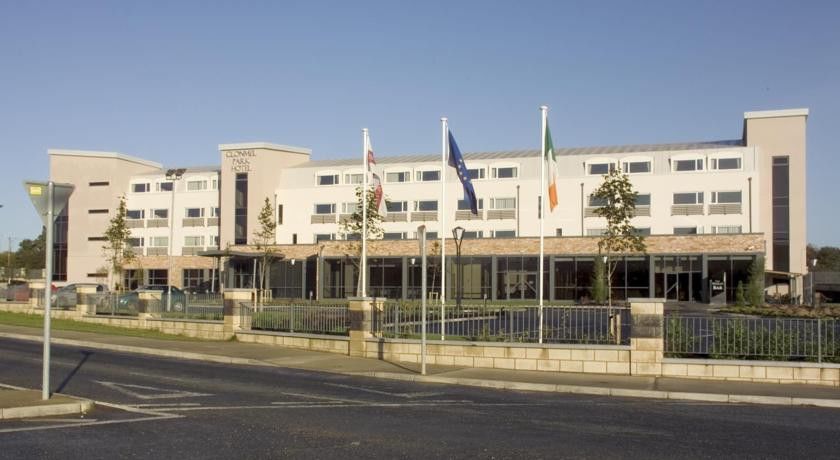 Talbot Hotel Клонмел Экстерьер фото